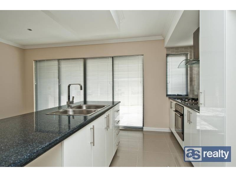 A/10 Parsons Street, Embleton WA 6062