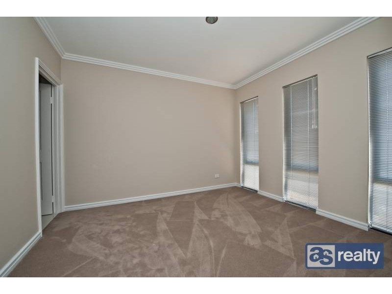 B/10 Parsons Street, Embleton WA 6062