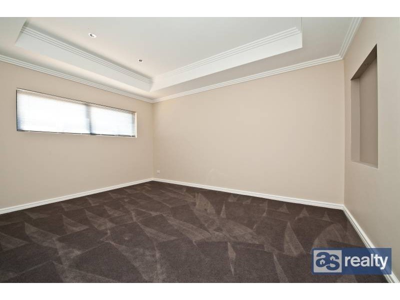 B/10 Parsons Street, Embleton WA 6062