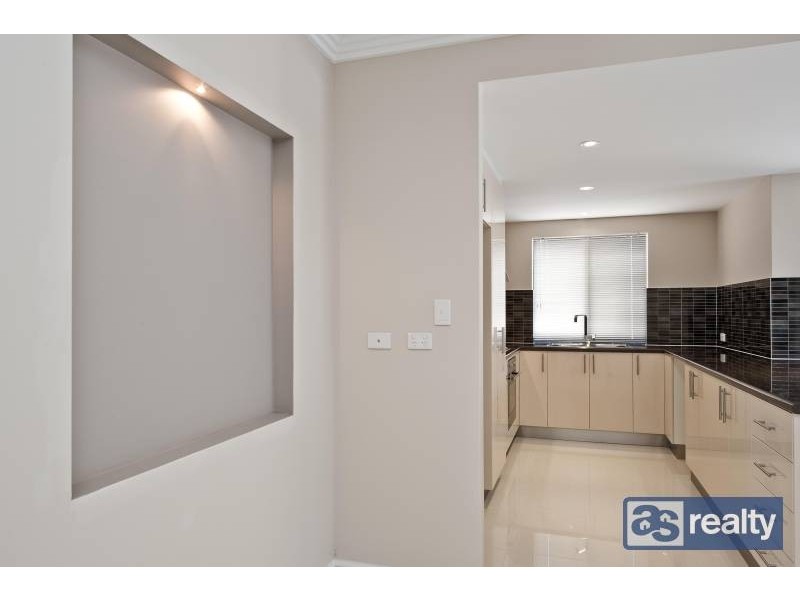 C/10 Parsons Street, Embleton WA 6062