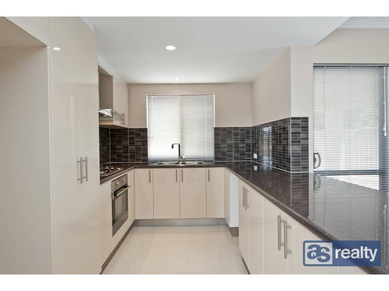 C/10 Parsons Street, Embleton WA 6062