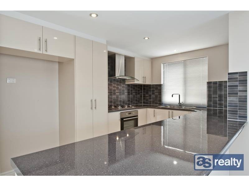 C/10 Parsons Street, Embleton WA 6062