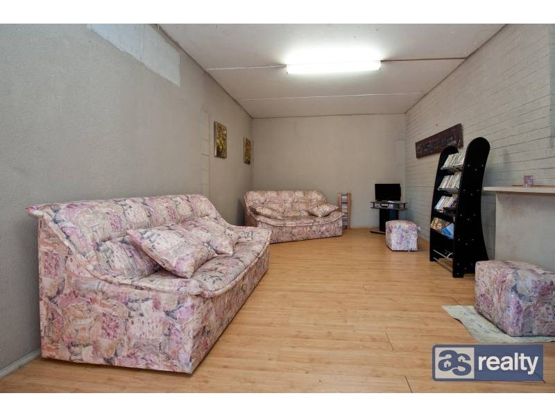 4 Ware Street, Embleton WA 6062