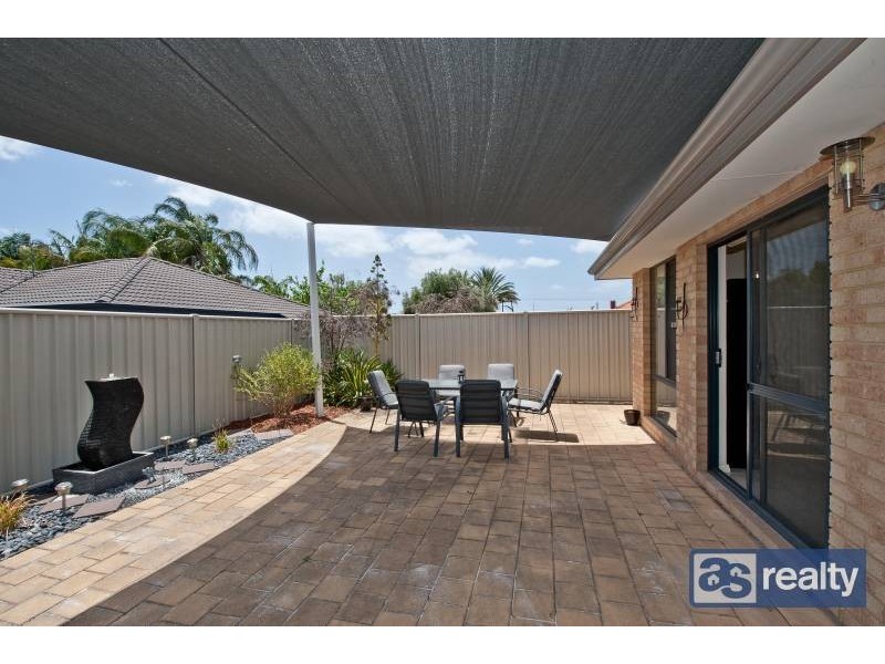 2/117B Beechboro Road, Bayswater WA 6053