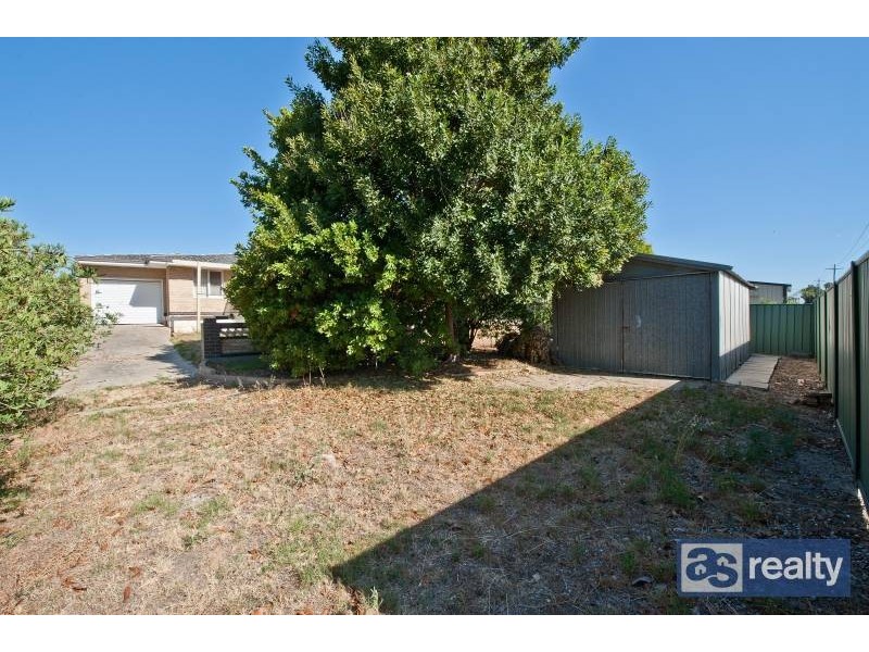 9 Holmwood Way, Embleton WA 6062