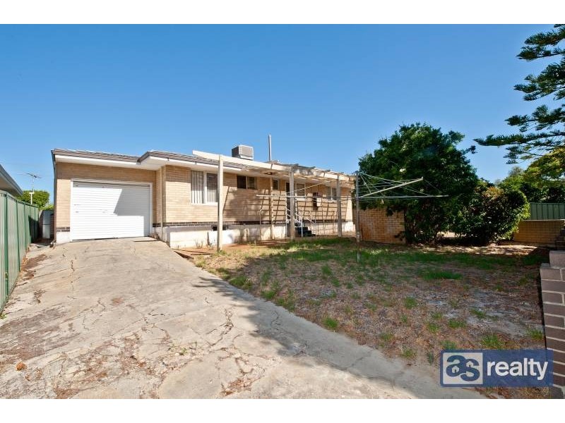 9 Holmwood Way, Embleton WA 6062