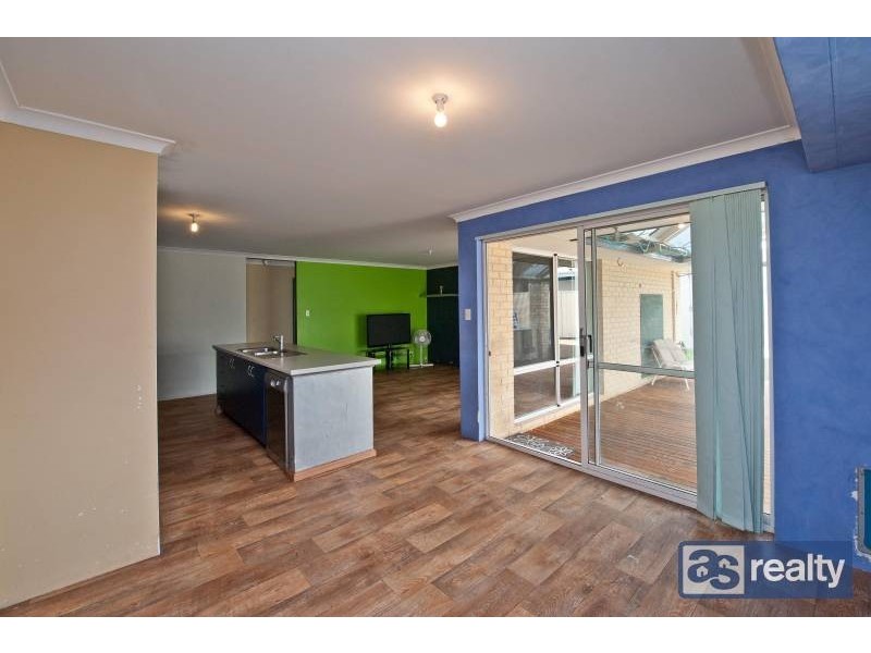 6 Centenary Court, Bassendean WA 6054