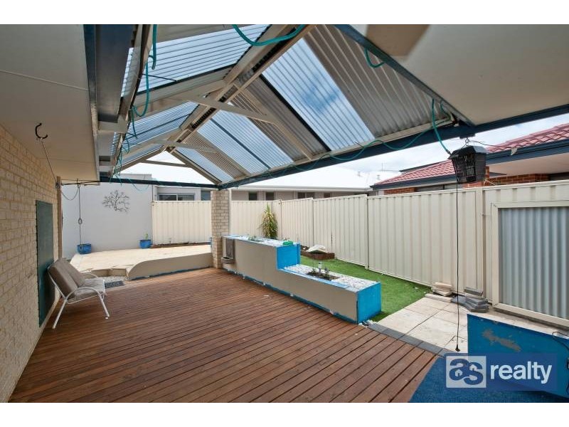 6 Centenary Court, Bassendean WA 6054