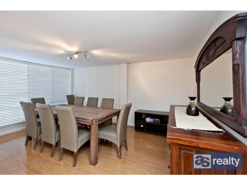 3 Ockley Square, Embleton WA 6062