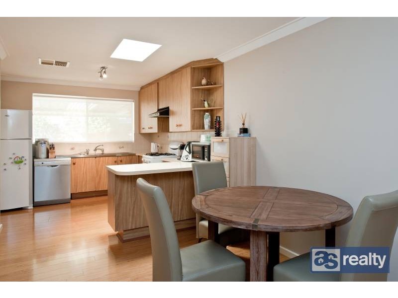 3 Ockley Square, Embleton WA 6062