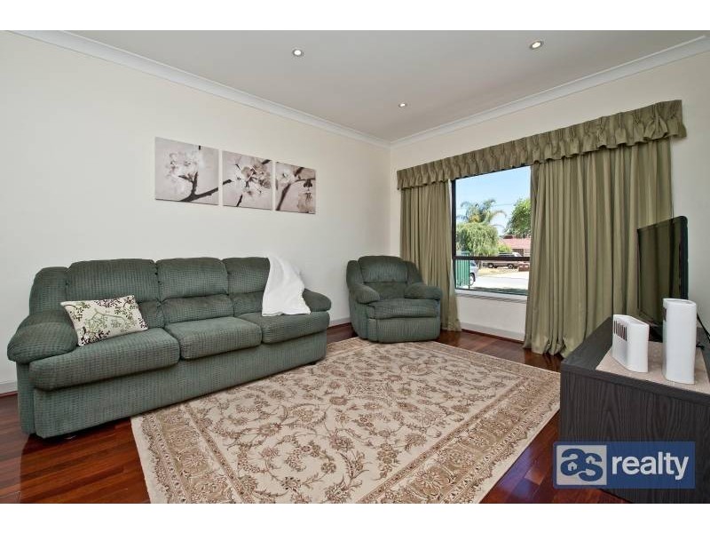 52 Hudson Street, Bayswater WA 6053