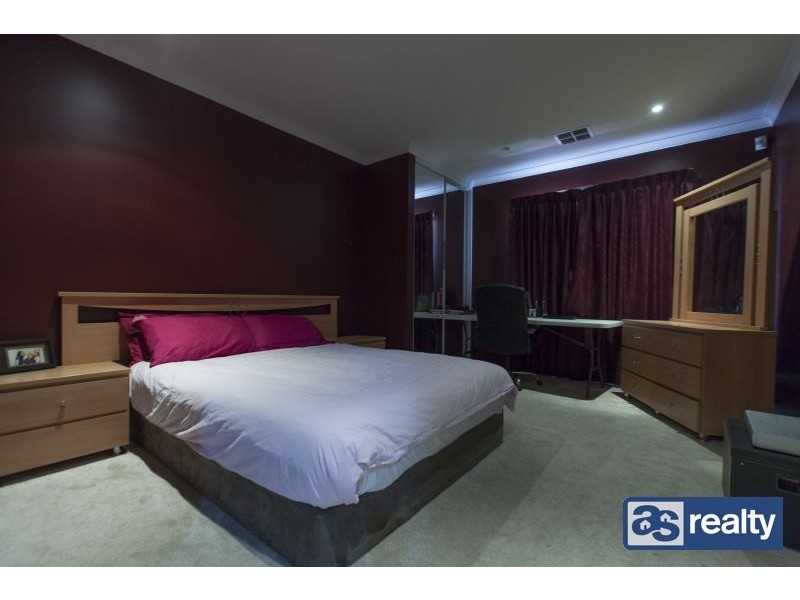 12A Sanderson Street, Embleton WA 6062