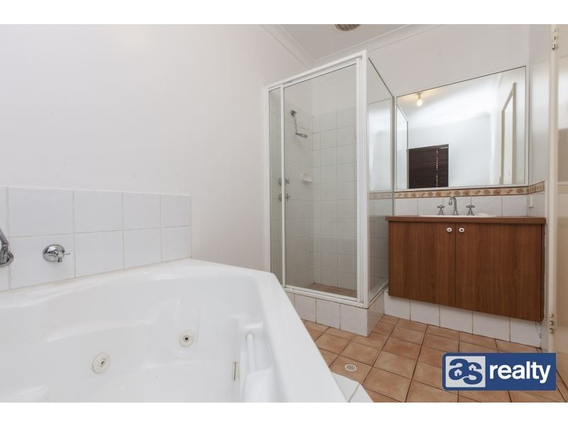 12A Sanderson Street, Embleton WA 6062