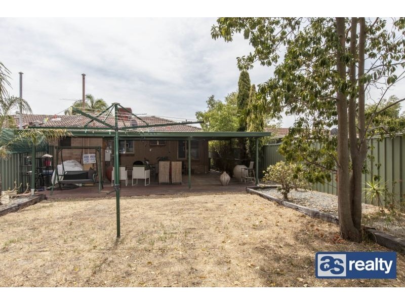 B/10 Cameron Street, Embleton WA 6062