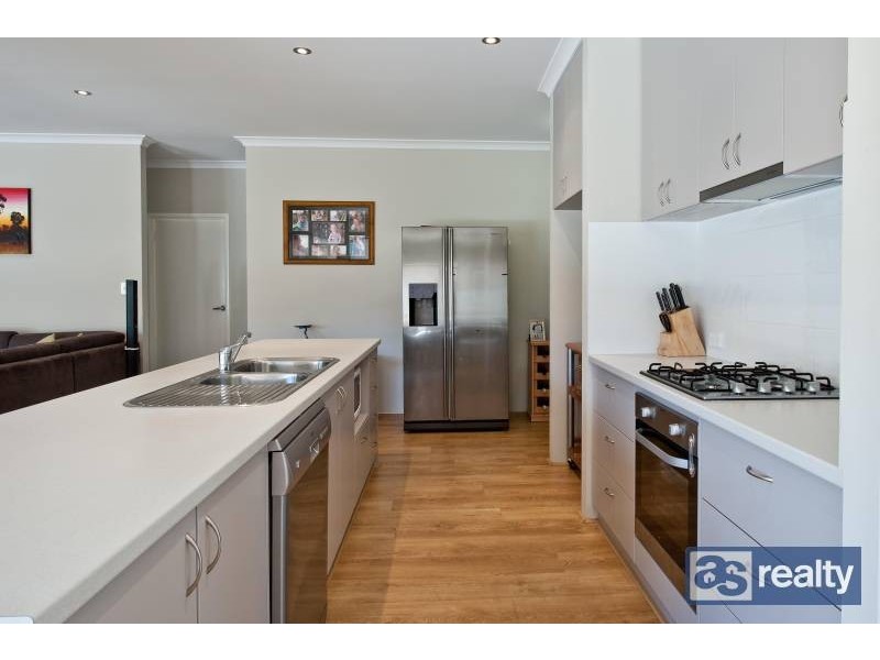 59 Holmwood Way, Embleton WA 6062