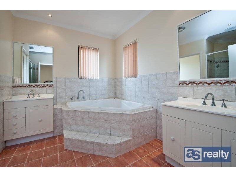 26A Sproxton Way, Embleton WA 6062