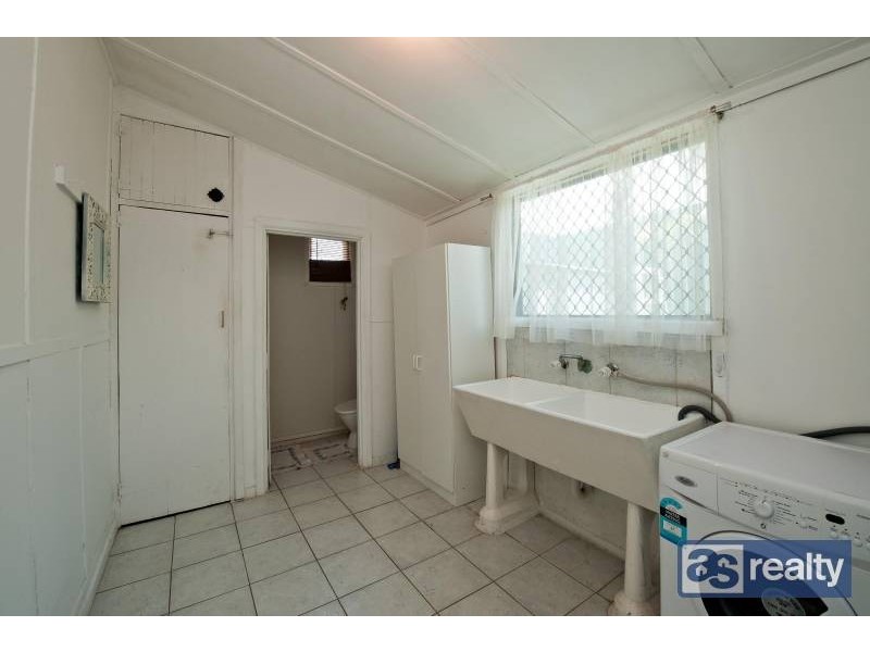 1 Henrietta Street, Bayswater WA 6053