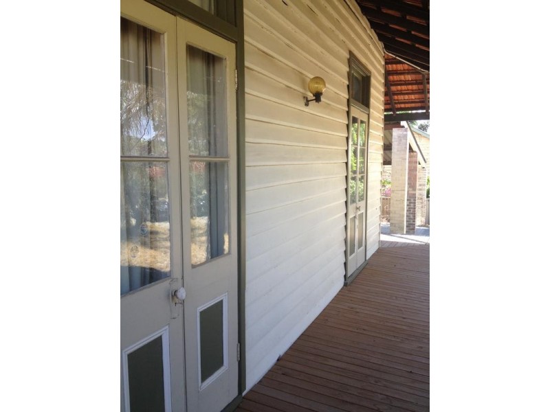 11 Fifth Avenue, Bassendean WA 6054