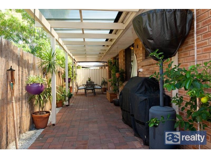 4/2 Nagel Place, Dianella WA 6059