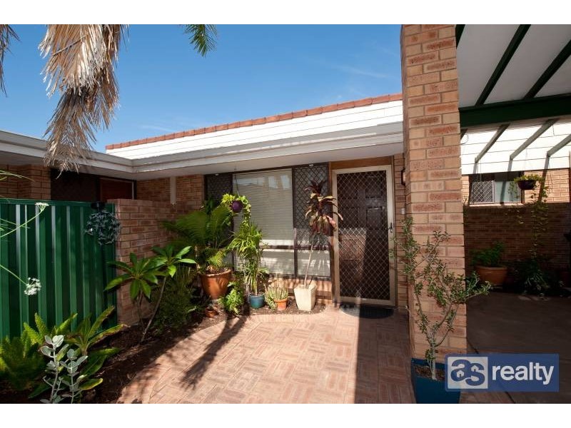 4/2 Nagel Place, Dianella WA 6059