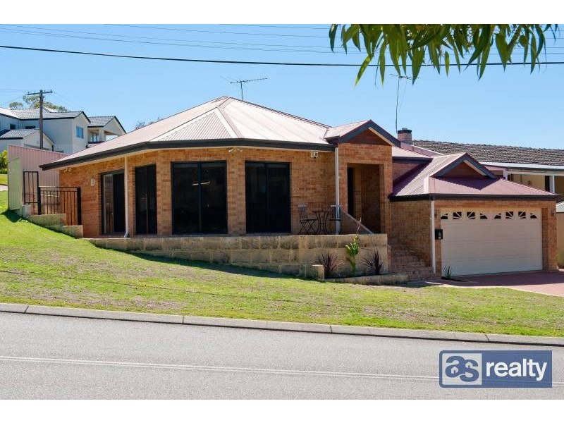 33 Parsons Street, Embleton WA 6062