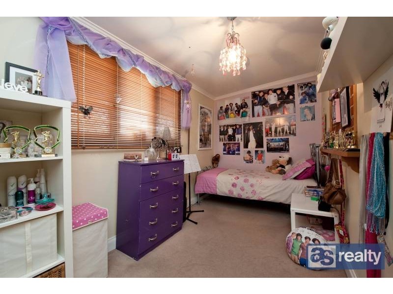 63 Ivanhoe Street, Bassendean WA 6054