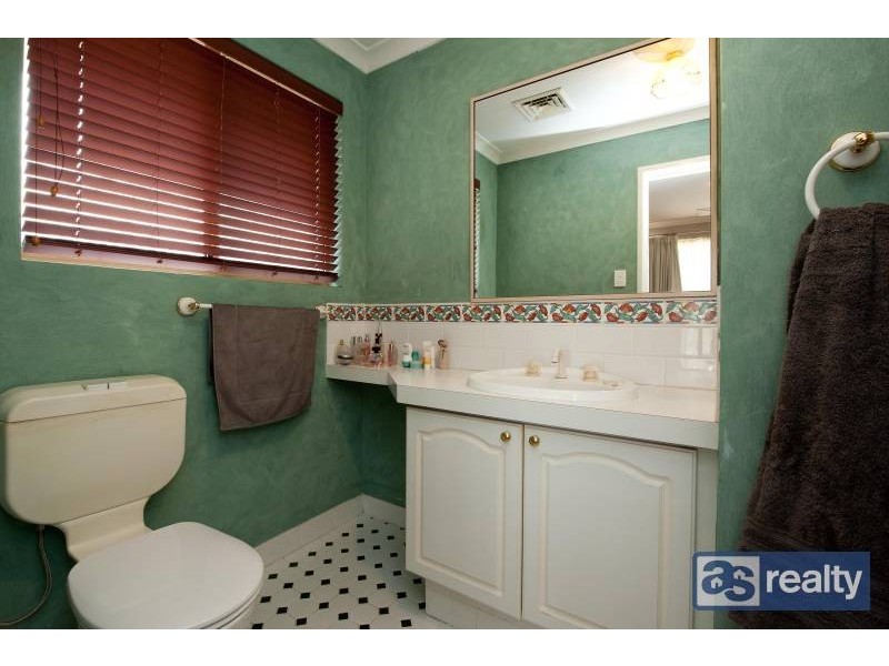 1/39 Langley Road, Bayswater WA 6053