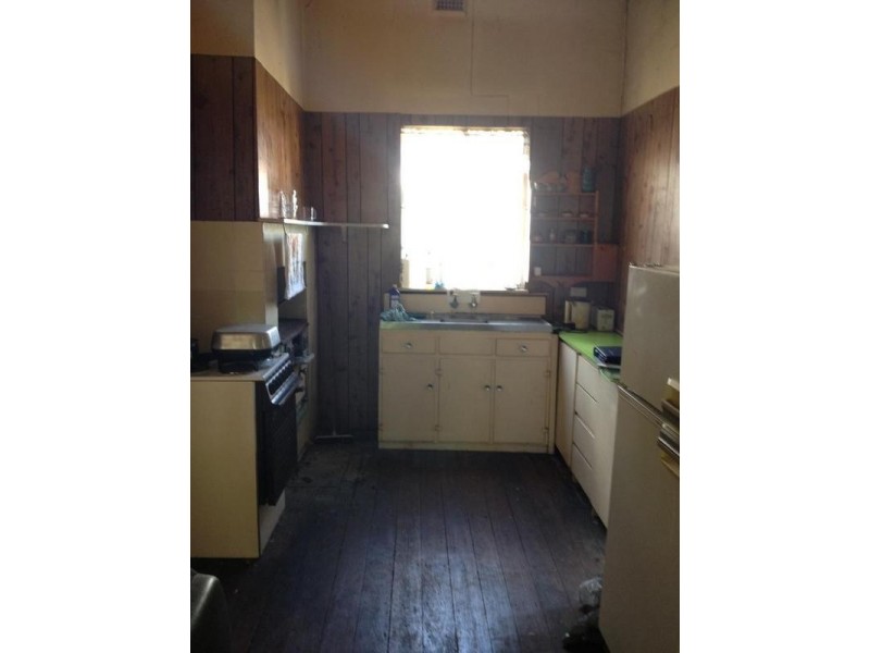 11 Fifth Avenue, Bassendean WA 6054