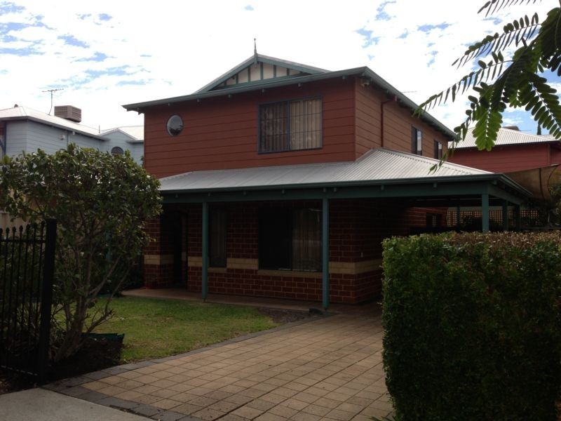 34 Lawrence Street, Bayswater WA 6053