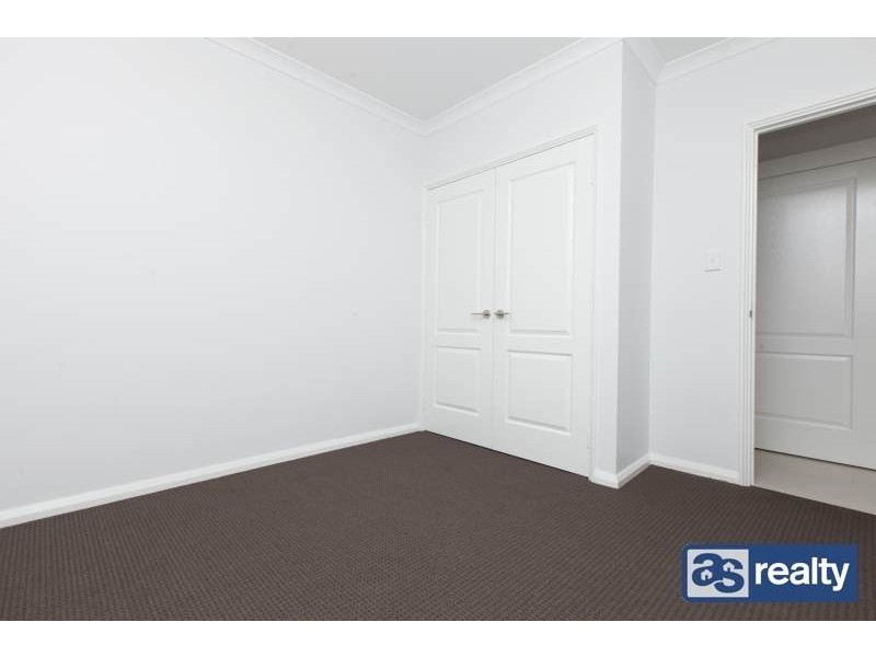 2/35 Clavering Road, Bayswater WA 6053