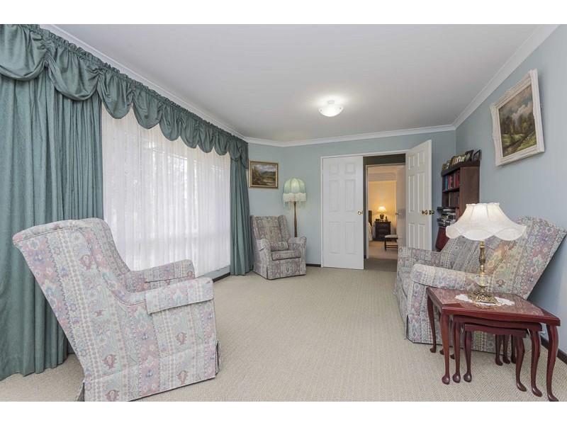 7 Mickleton Terrace, Bassendean WA 6054