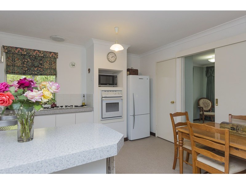 7 Mickleton Terrace, Bassendean WA 6054