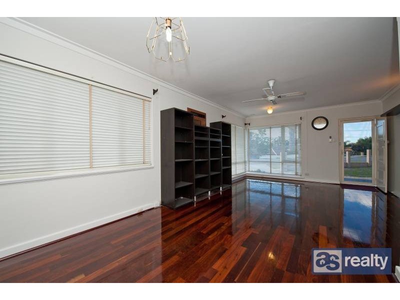 164 Collier Road, Embleton WA 6062