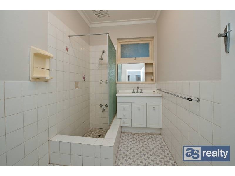 164 Collier Road, Embleton WA 6062