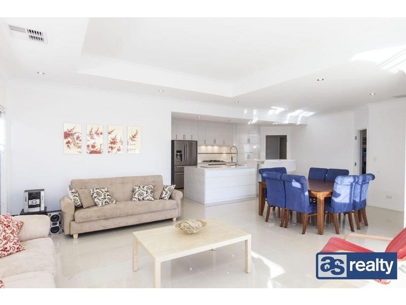 A/15 Towning Street, Embleton WA 6062