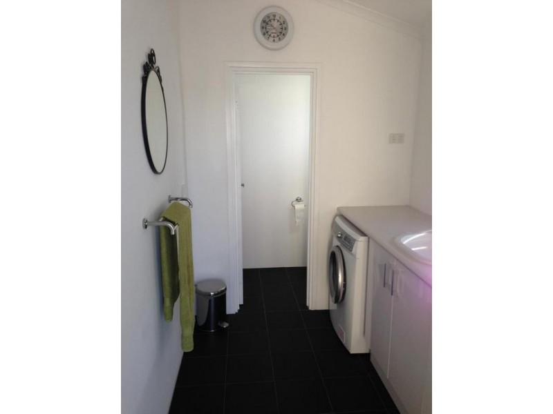 17 Priestley Street, Embleton WA 6062