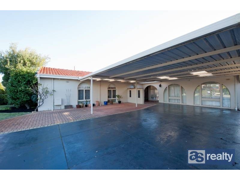 25 Collingwood St, Dianella WA 6059