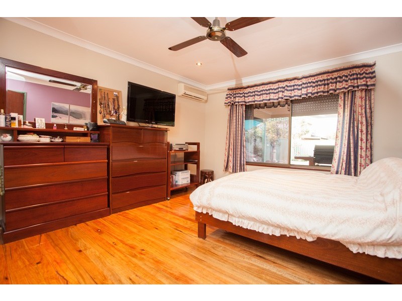 36 Jubilee Avenue, Eden Hill WA 6054