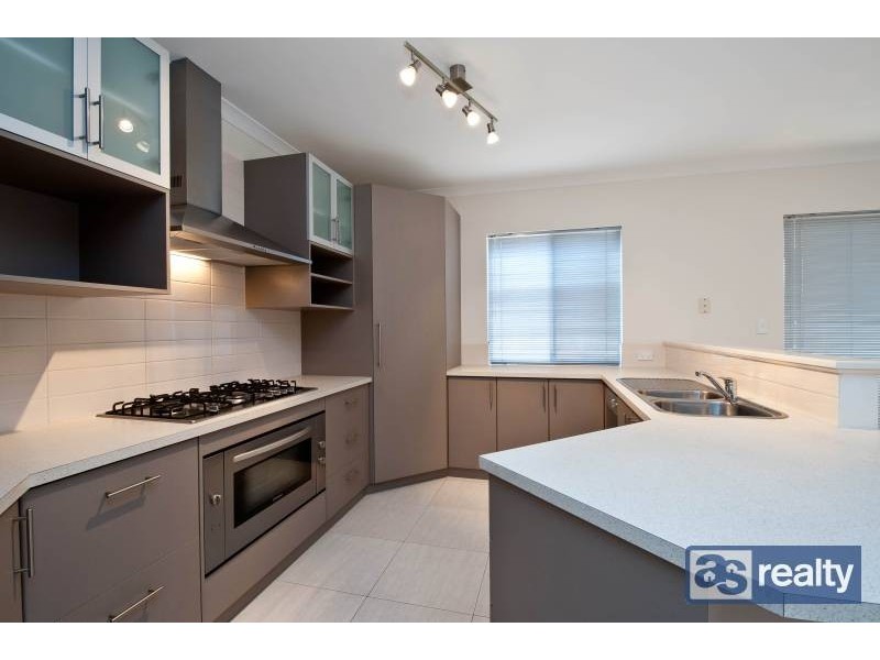 2/50 Katanning Street, Bayswater WA 6053