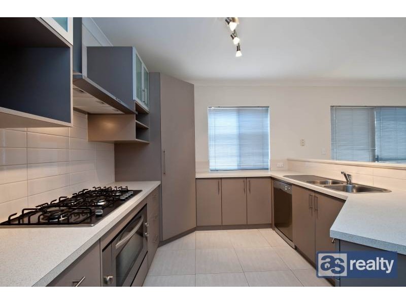 2/50 Katanning Street, Bayswater WA 6053