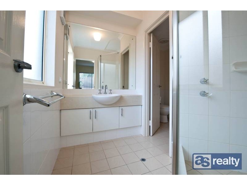 2/50 Katanning Street, Bayswater WA 6053