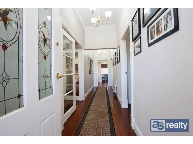 99 Garratt Road, Bayswater WA 6053