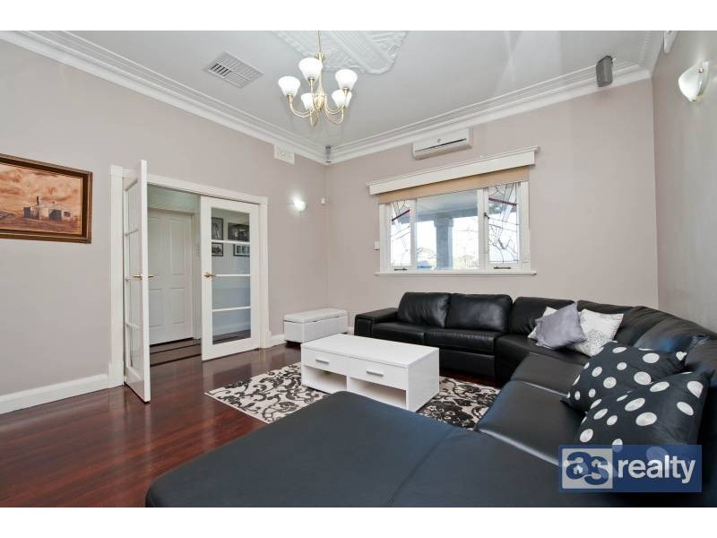 99 Garratt Road, Bayswater WA 6053