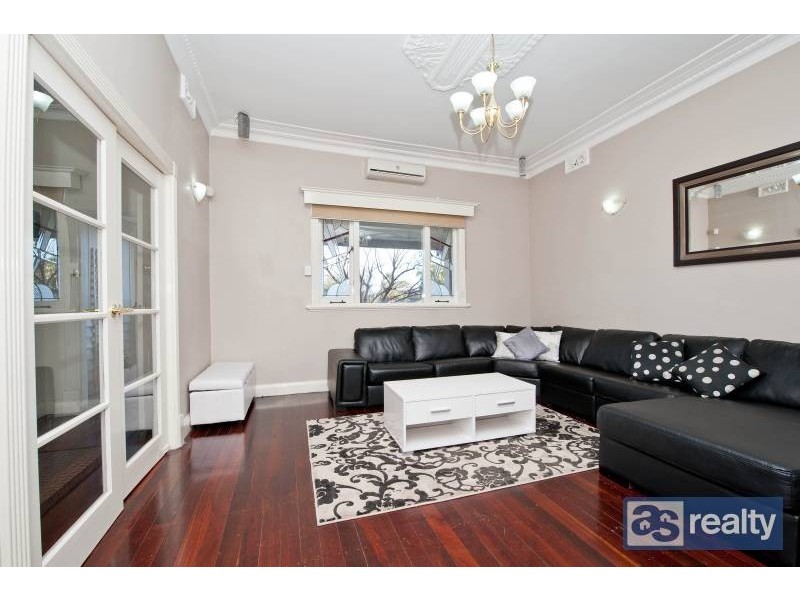 99 Garratt Road, Bayswater WA 6053