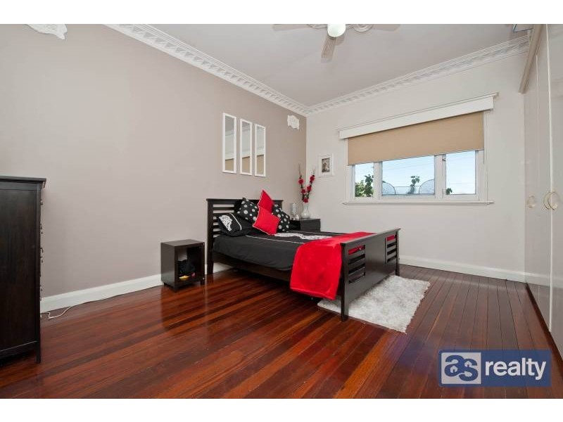 99 Garratt Road, Bayswater WA 6053