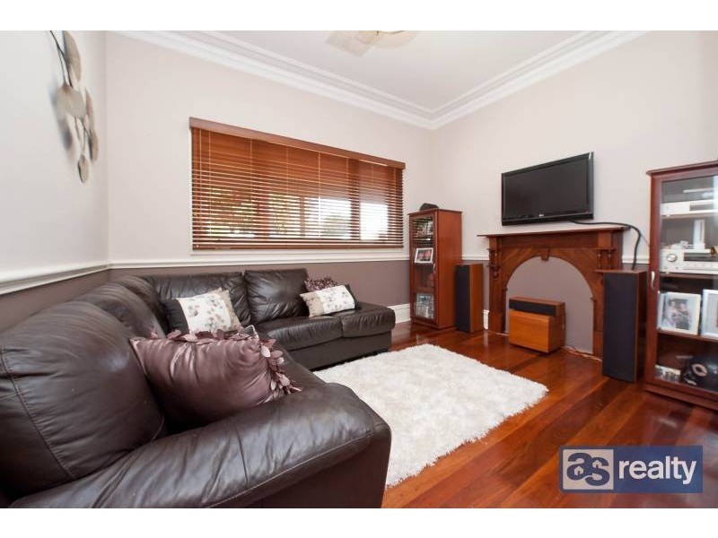 82 Leake Street, Bayswater WA 6053