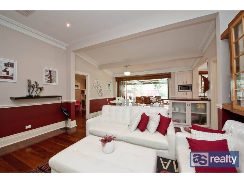 82 Leake Street, Bayswater WA 6053