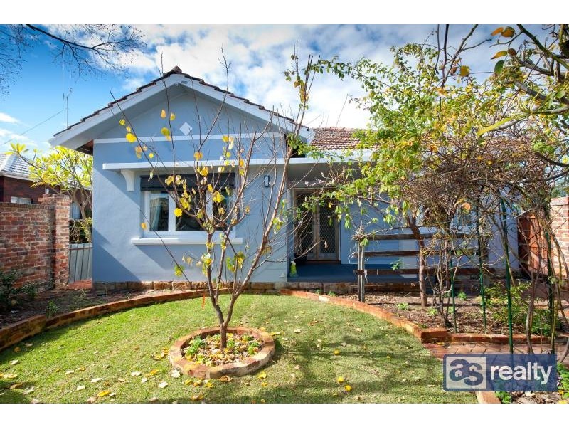 14 Beechboro Rd South, Bayswater WA 6053