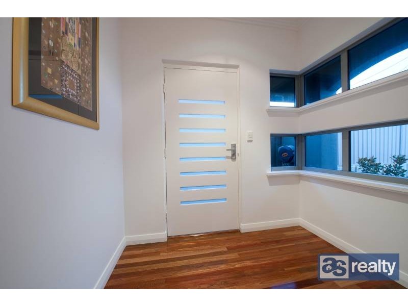 6 Urawa Street, Dianella WA 6059