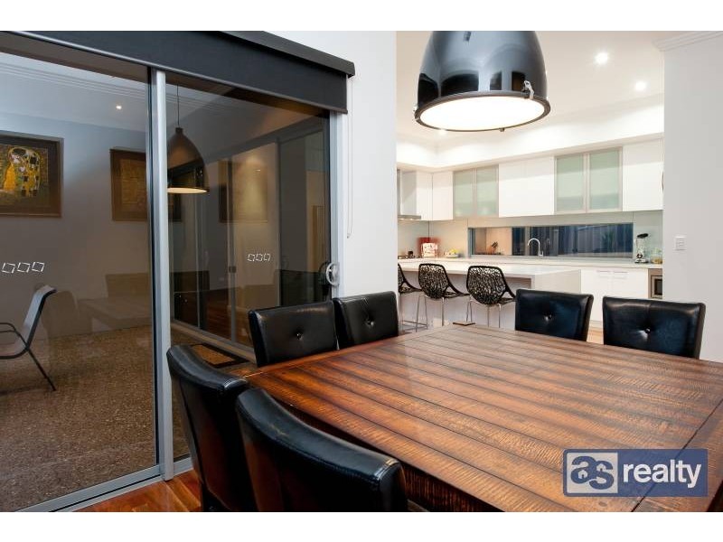 6 Urawa Street, Dianella WA 6059